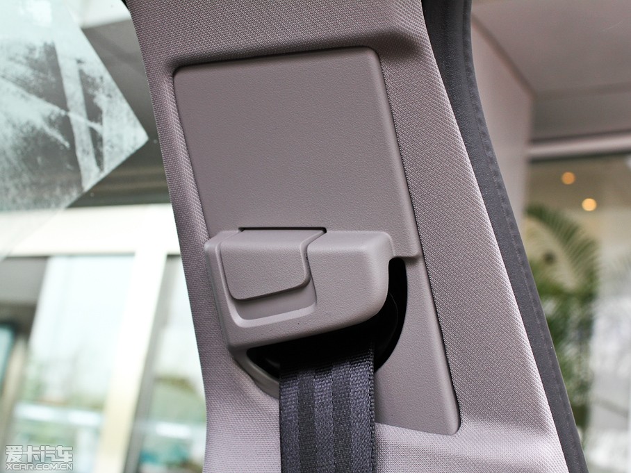 2013֠V60 3.0 T6 R-Design \Ӱ