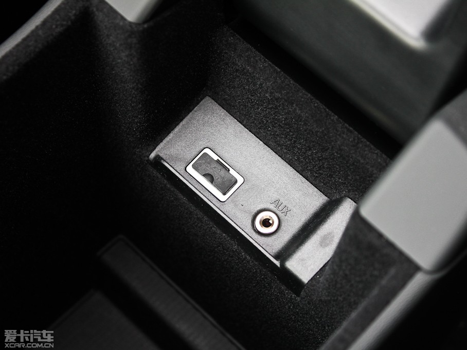 2013֠V60 3.0 T6 R-Design \Ӱ