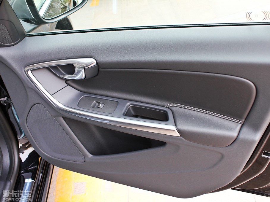 2013֠V60 3.0 T6 R-Design \Ӱ