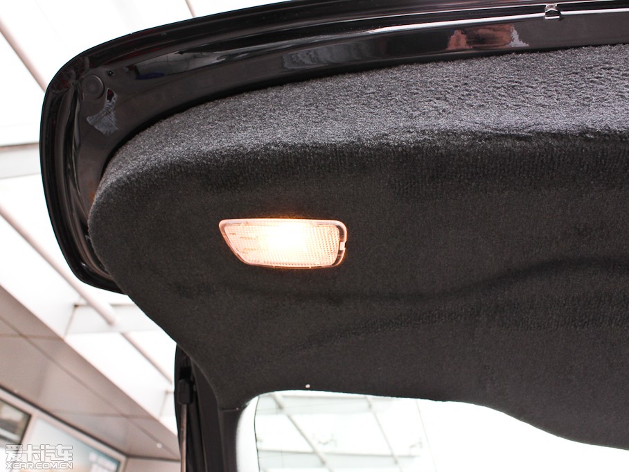 2013֠V60 3.0 T6 R-Design \Ӱ