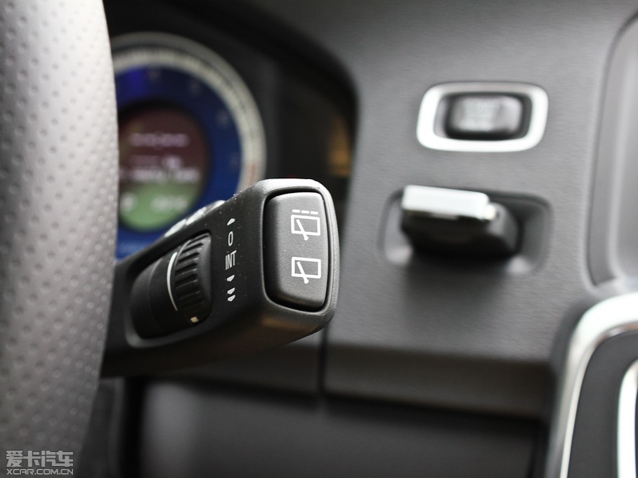 2013֠V60 3.0 T6 R-Design \Ӱ