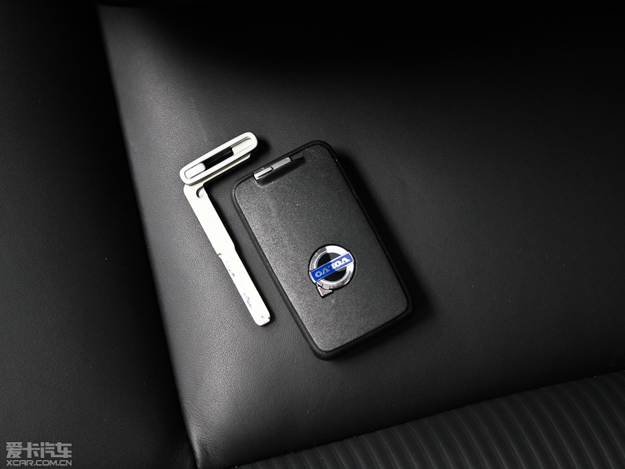 2013֠V60 3.0 T6 R-Design \Ӱ