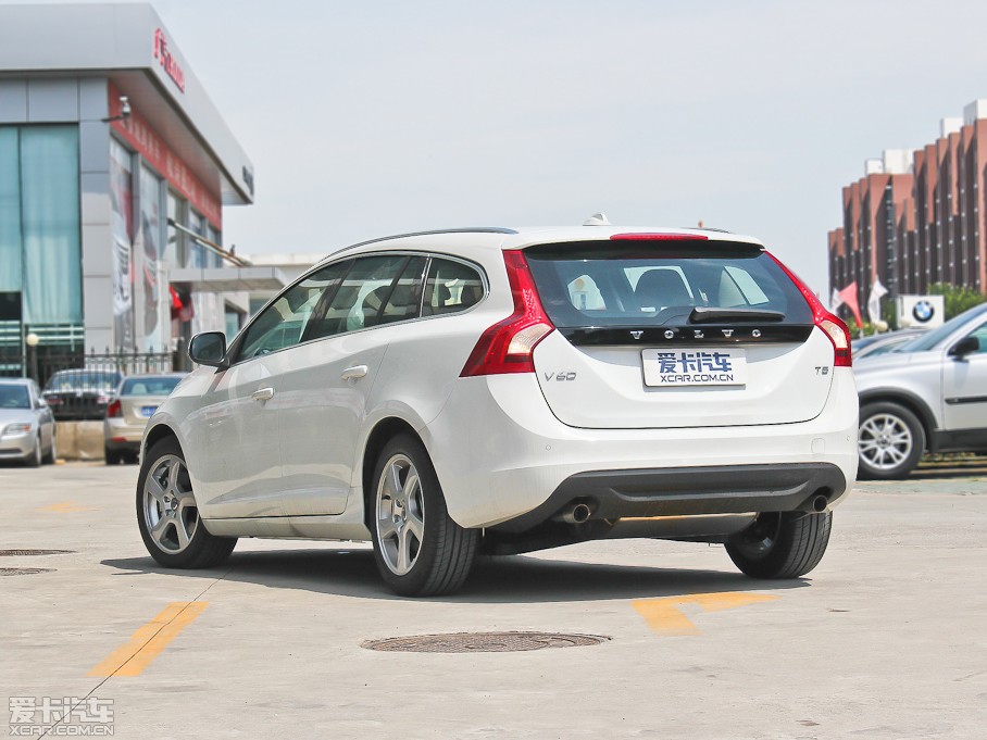 2013֠V60 2.0T T5 m