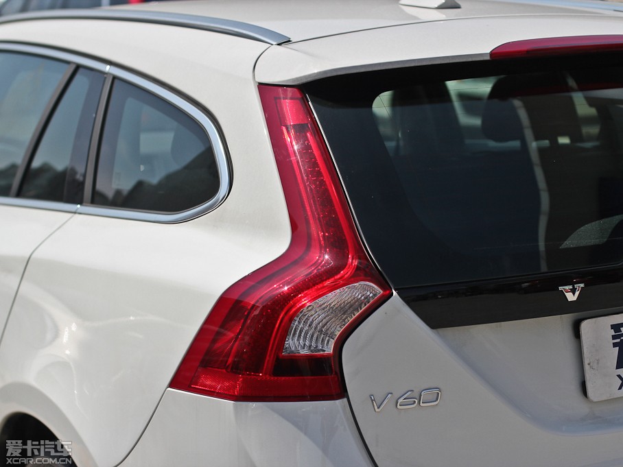 2013֠V60 2.0T T5 m