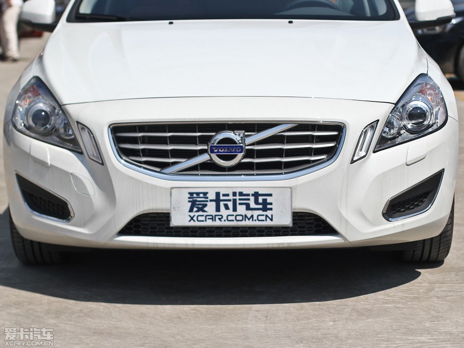 2013֠V60 2.0T T5 m