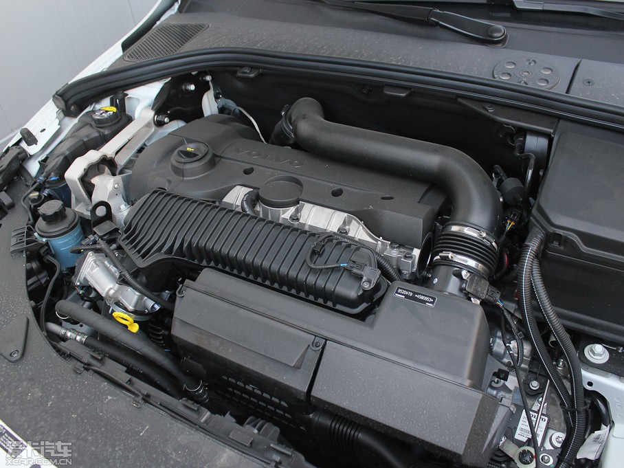 2013֠V60 2.0T T5 m