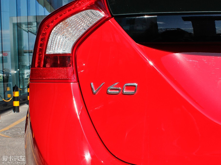2013֠V60 2.0T T5 Ű