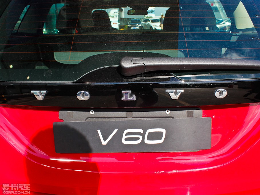 2013֠V60 2.0T T5 Ű