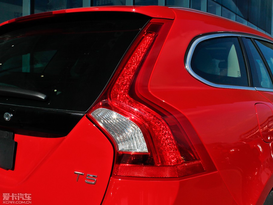 2013֠V60 2.0T T5 Ű