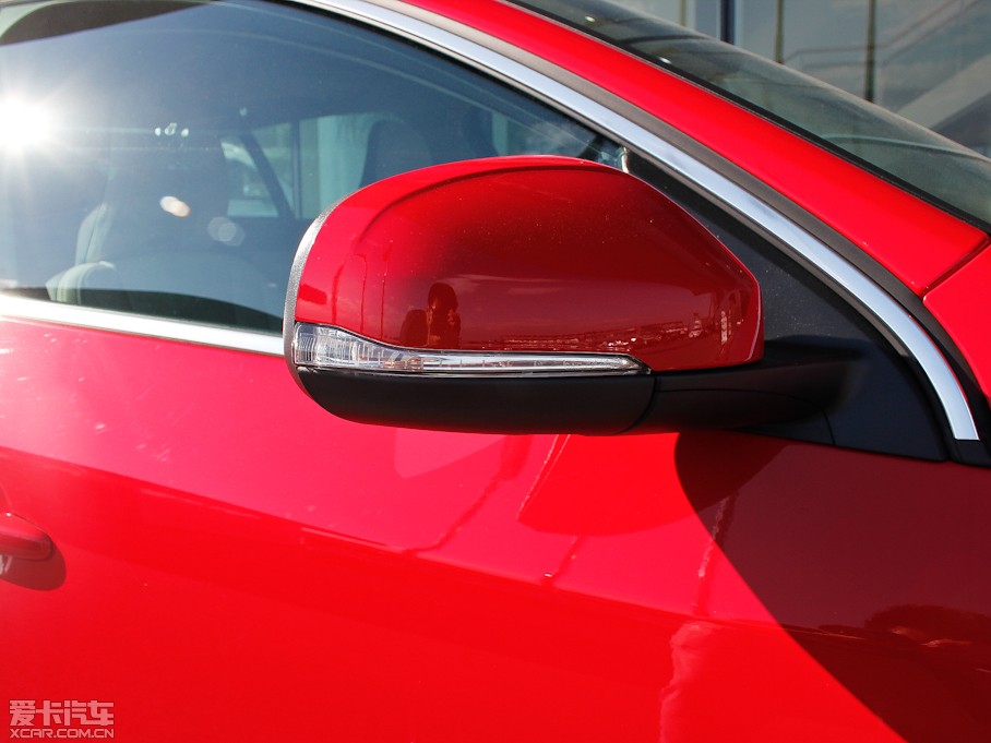 2013֠V60 2.0T T5 Ű