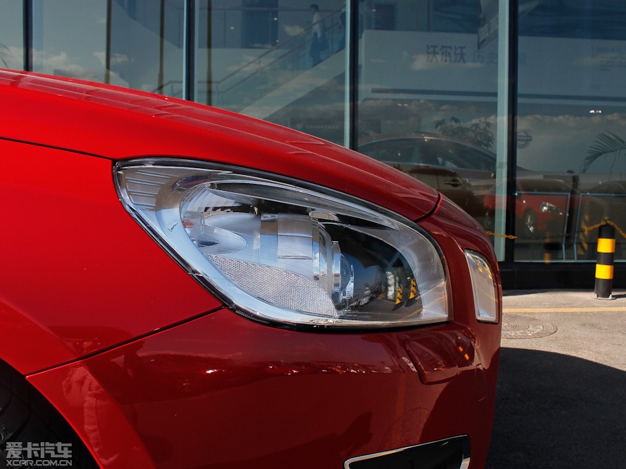 2013֠V60 2.0T T5 Ű