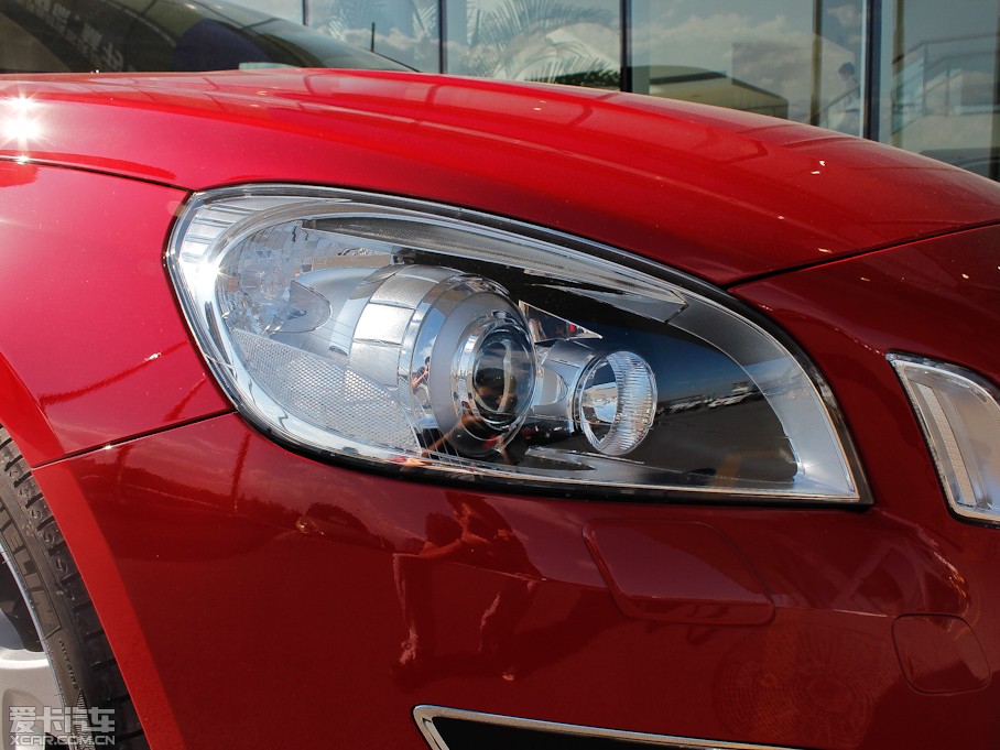 2013֠V60 2.0T T5 Ű