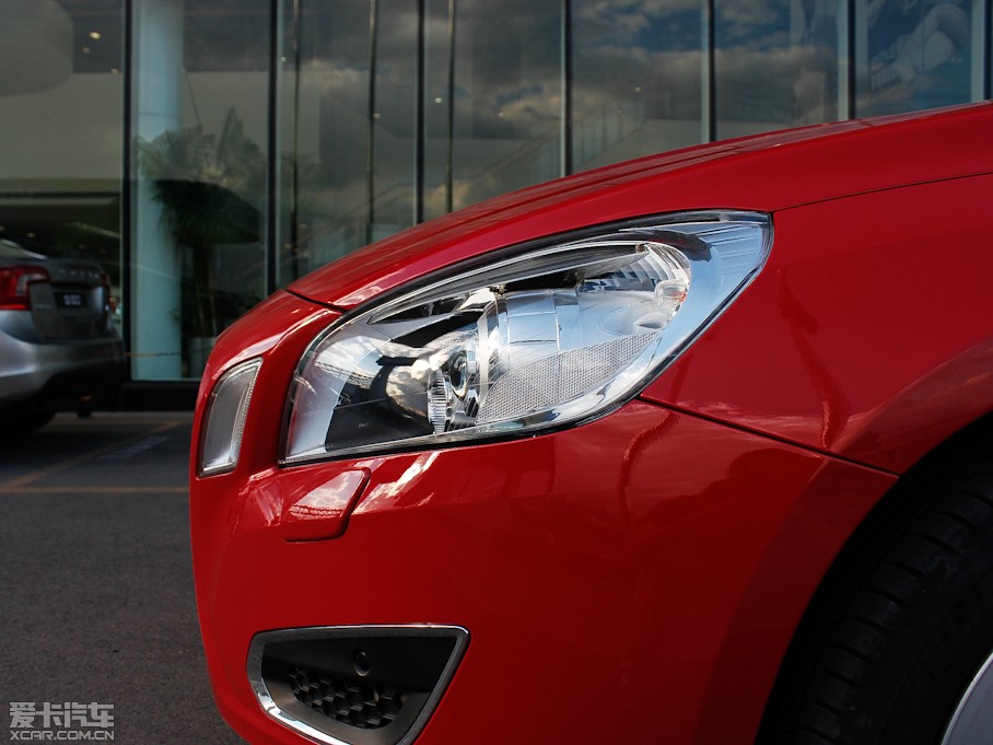 2013֠V60 2.0T T5 Ű