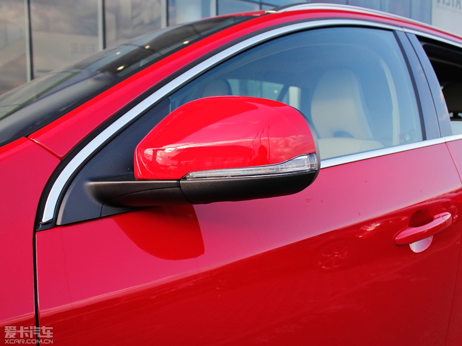 2013֠V60 2.0T T5 Ű