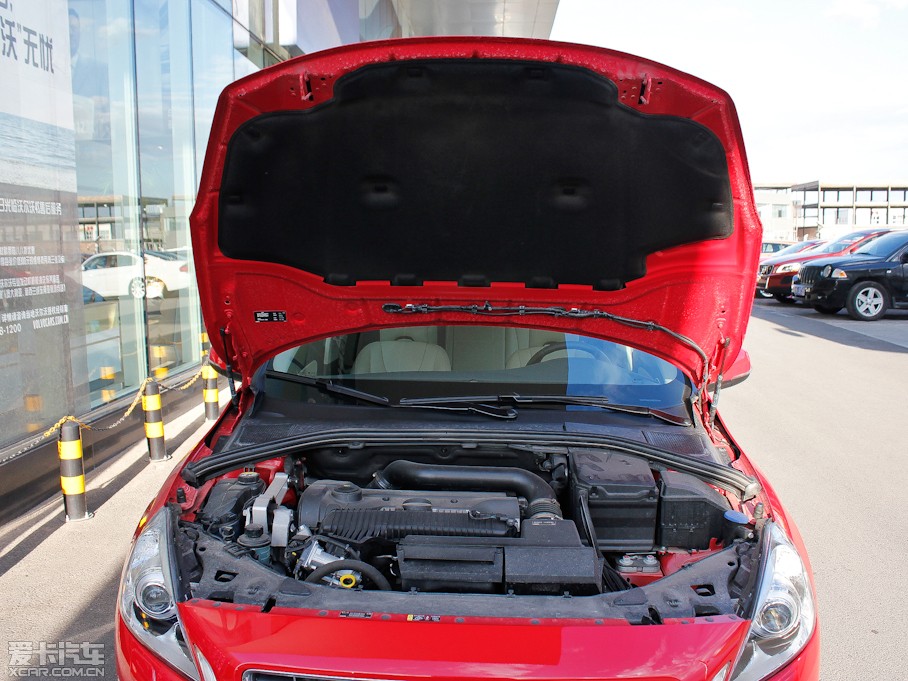 2013֠V60 2.0T T5 Ű