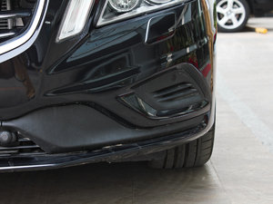 2013款3.0 T6 R-Design 个性运动版 前雾灯