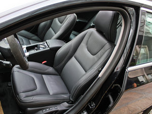 20133.0 T6 R-Design \Ӱ {