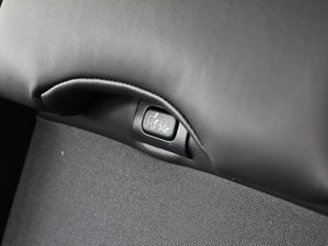 20133.0 T6 R-Design \Ӱ g