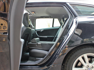 20133.0 T6 R-Design \Ӱ ηŵ