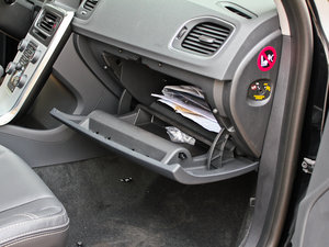 20133.0 T6 R-Design \Ӱ 