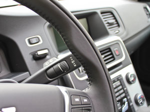 20133.0 T6 R-Design \Ӱ п؅^