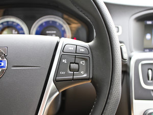 20133.0 T6 R-Design \Ӱ п؅^