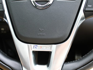 20133.0 T6 R-Design \Ӱ п؅^