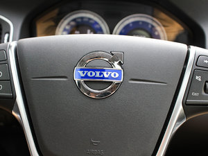 20133.0 T6 R-Design \Ӱ п؅^