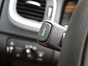 20133.0 T6 R-Design \Ӱ п؅^