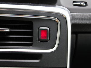 20133.0 T6 R-Design \Ӱ п؅^