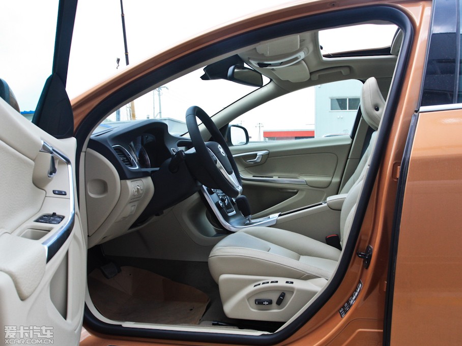 2012֠S60(M(jn)) 2.0T T5 (q)Ű