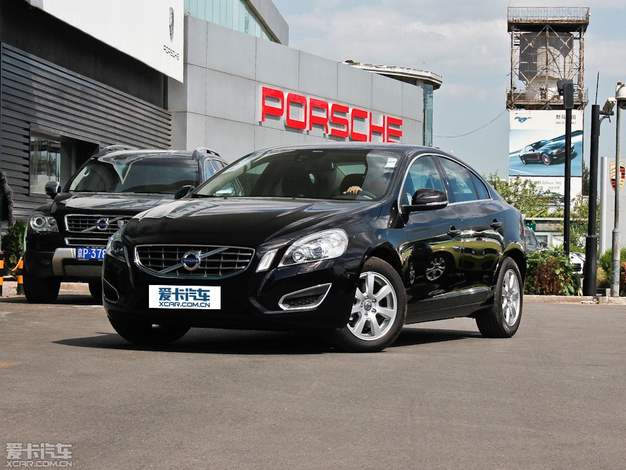 2012���֠���S60(�M(j��n)��) 2.0T T5 ���(q��)���а�