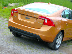 20121.6T DRIVe (q)Ű (x)(ji)^