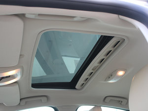 2012款2.0T T5 两驱智尊版 空间座椅