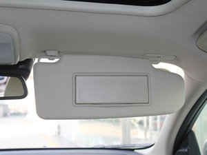 2012款2.0T T5 两驱智尊版 空间座椅