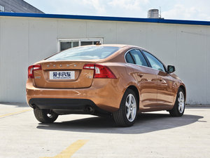 2012款2.0T T5 两驱智雅版 整体外观