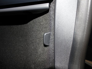 2012款2.0T T5 两驱智尚版 空间座椅
