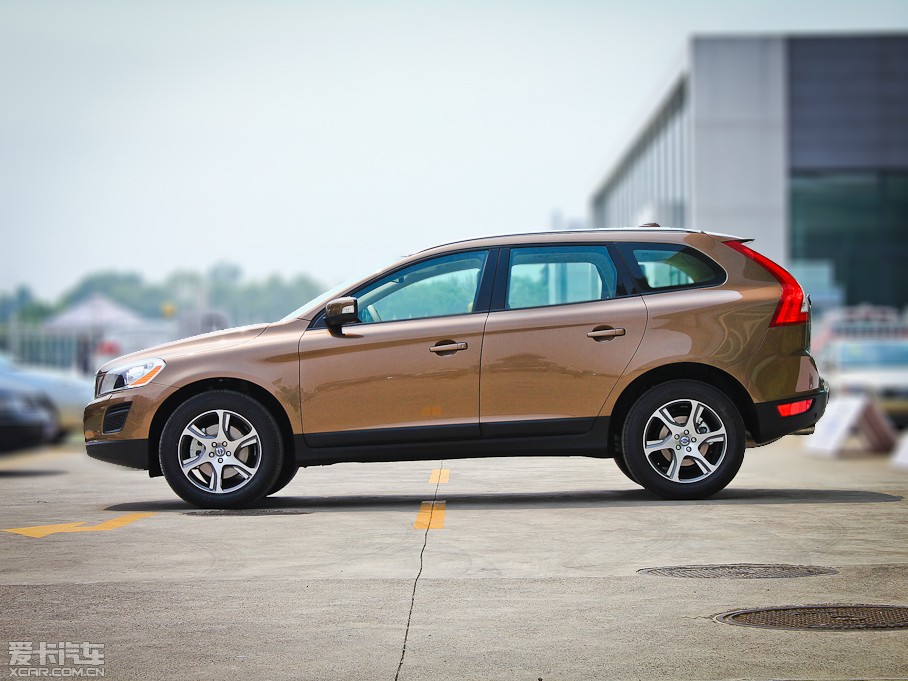 2012ֶXC60() 3.0T T6 AWDʰ