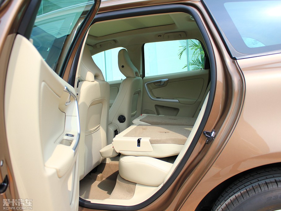 2012֠XC60(M) 3.0T T6 AWDm