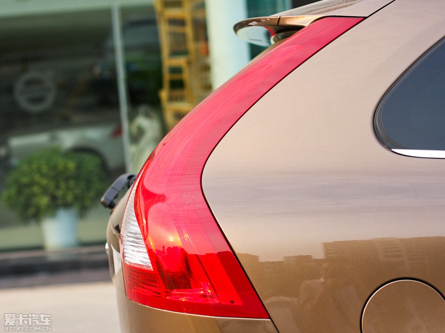 2012֠XC60(M) 2.0T T5 Ű