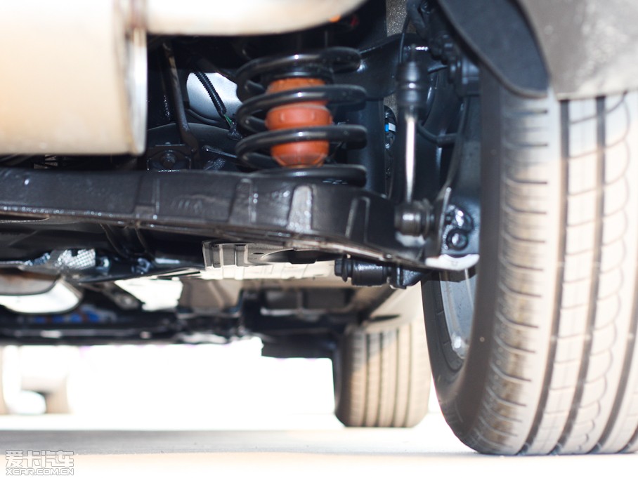 2012֠XC60(M) 2.0T T5 Ű