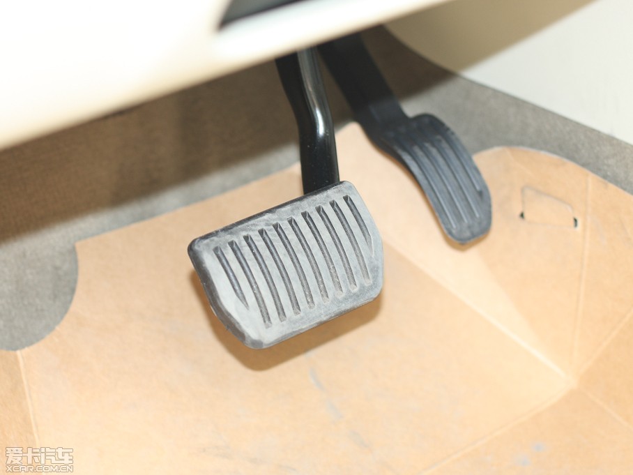 2012֠XC60(M(jn)) 2.0T T5 Ű