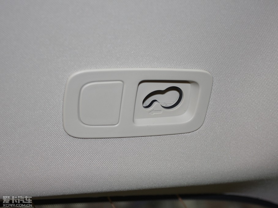 2012֠XC60(M(jn)) 2.0T T5 Ű