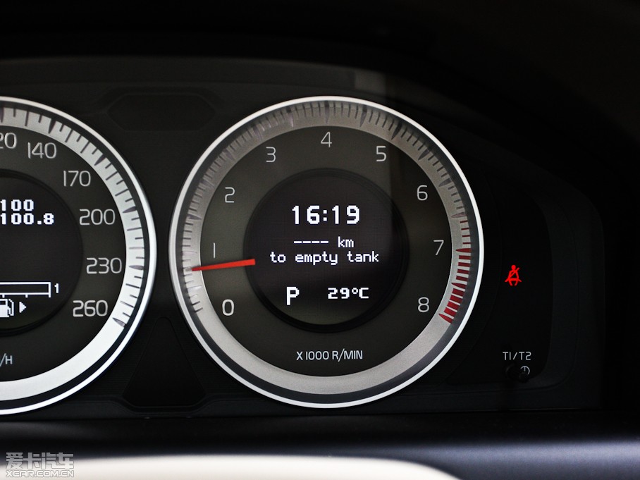 2012֠XC60(M(jn)) 2.0T T5 Ű