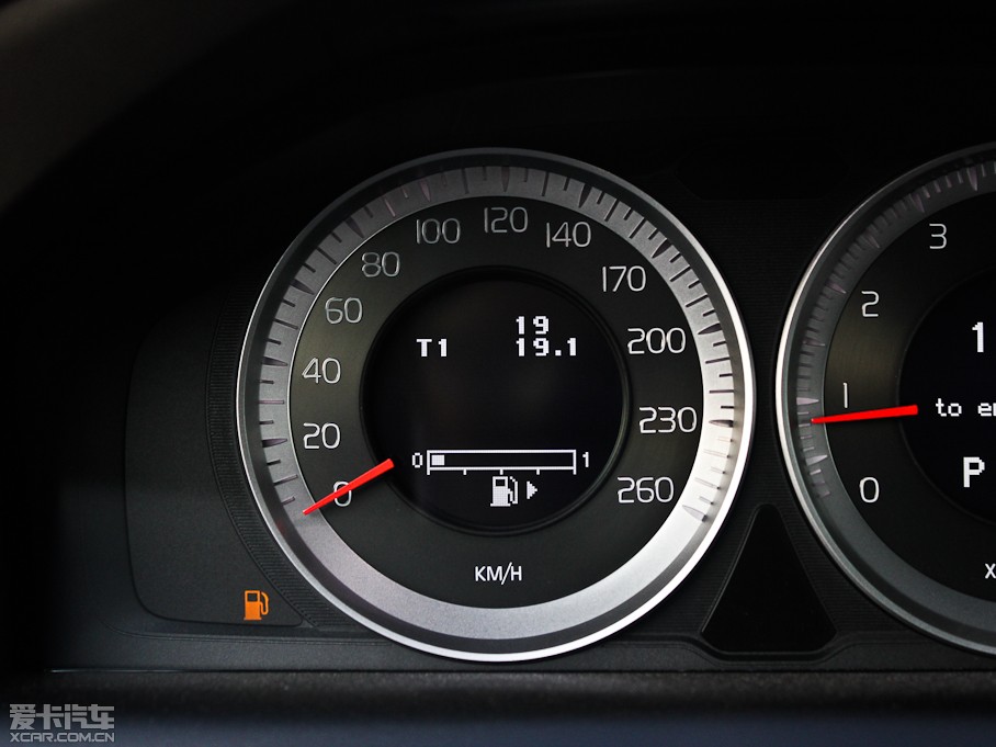 2012ֶXC60() 2.0T T5 