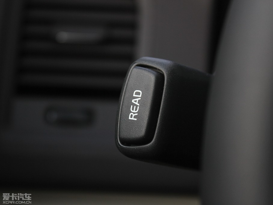 2012֠XC60(M) 2.0T T5 