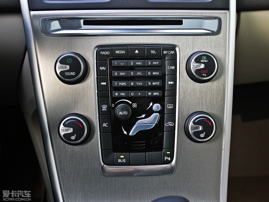 2012֠XC60(M) 2.0T T5 