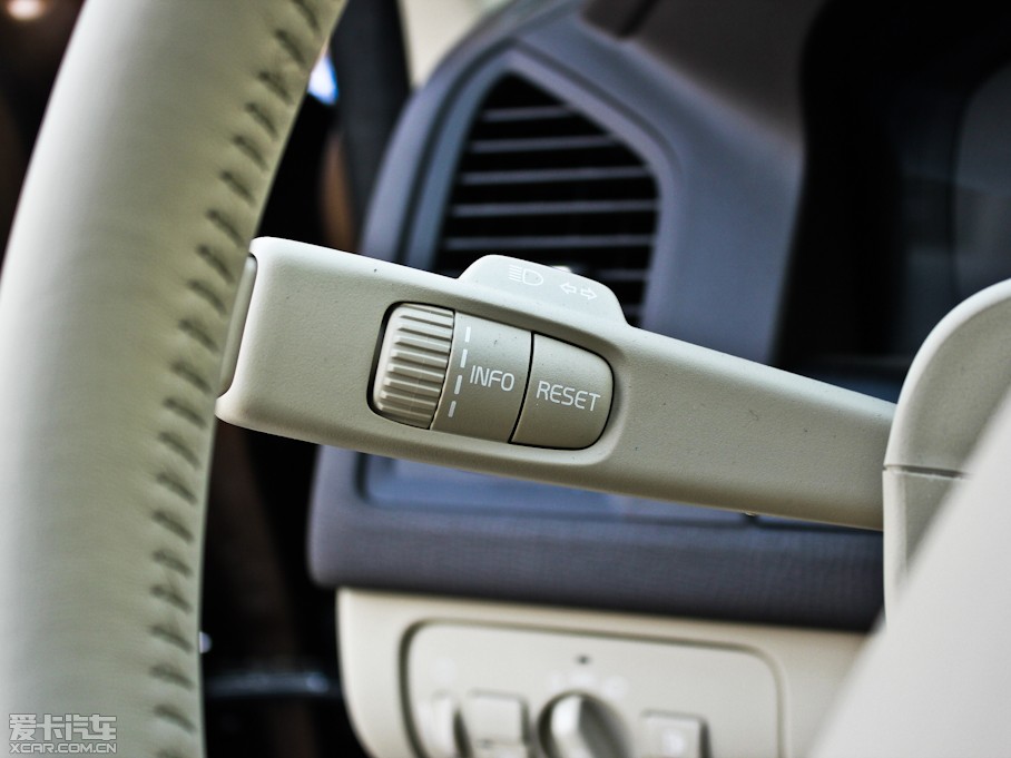 2012֠XC60(M(jn)) 3.0T T6 AWD(g)\(yn)Ӱ