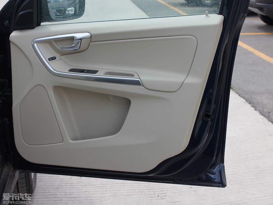 2012֠XC60(M(jn)) 2.0T T5 Ű