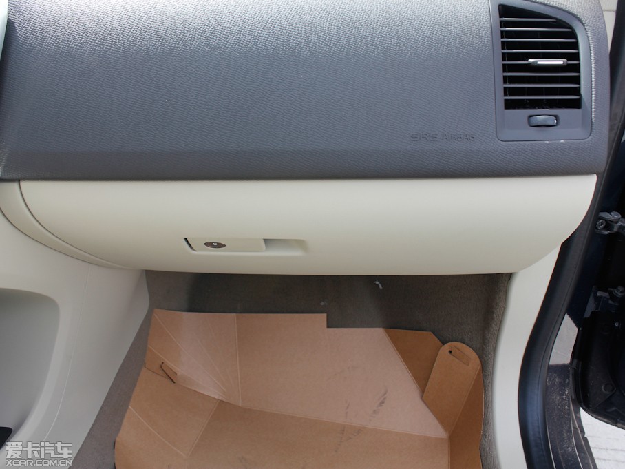 2012֠XC60(M) 2.0T T5 Ű